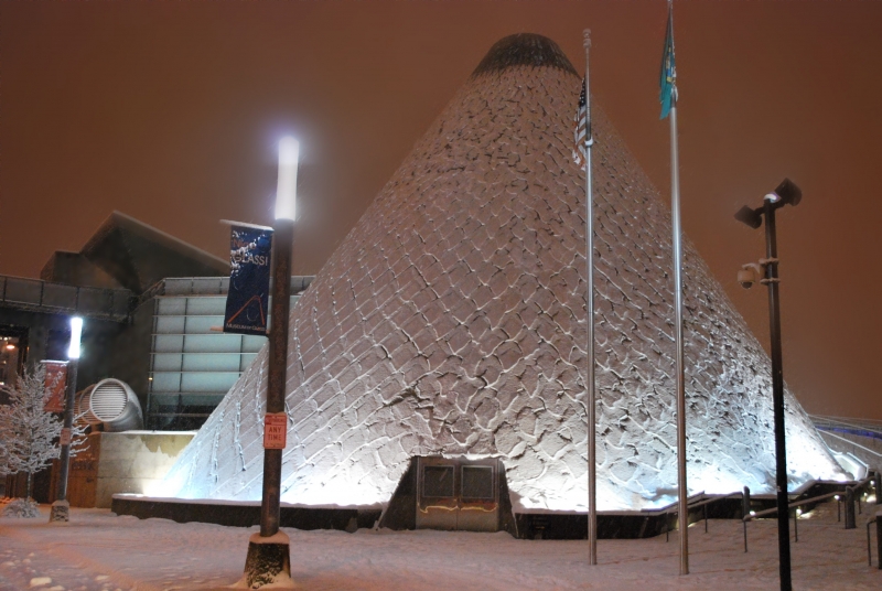 museum of glass, tacoma, snow