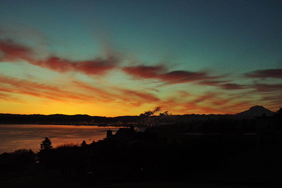 sunrise, mt rainier, port of tacoma, commencement bay, north tacoma